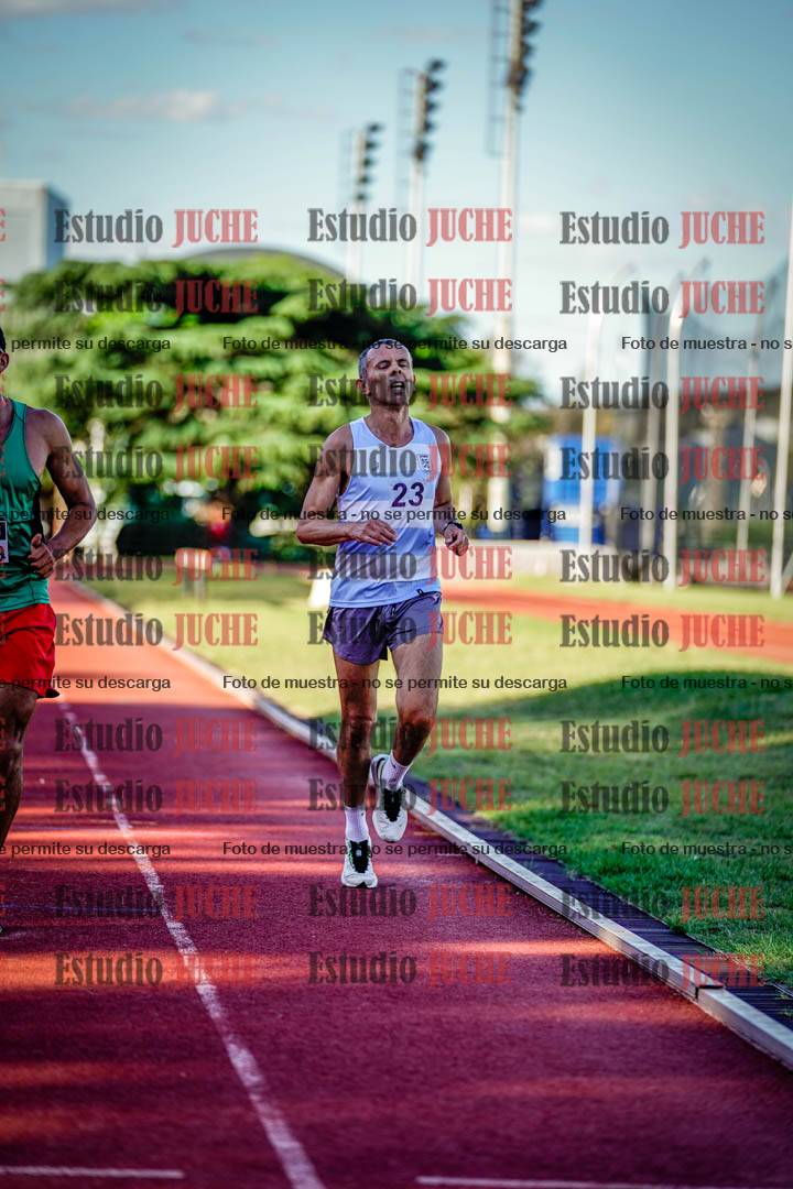 Fotos de los 3000 m llanos de varones