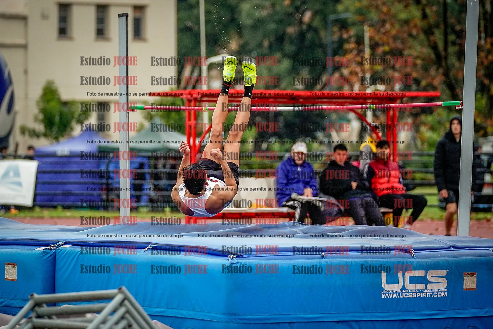 Fotos del salto en alto de varones - decatlón 4
