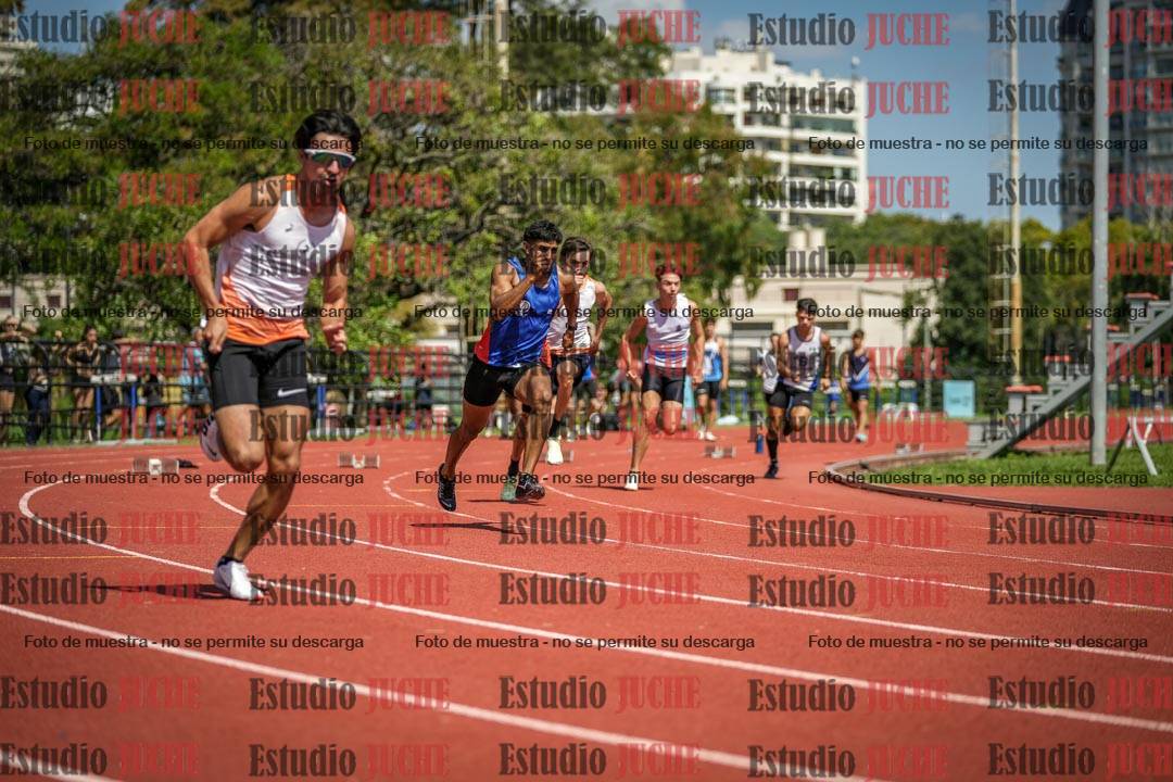 Fotos de los 200 m llanos de varones