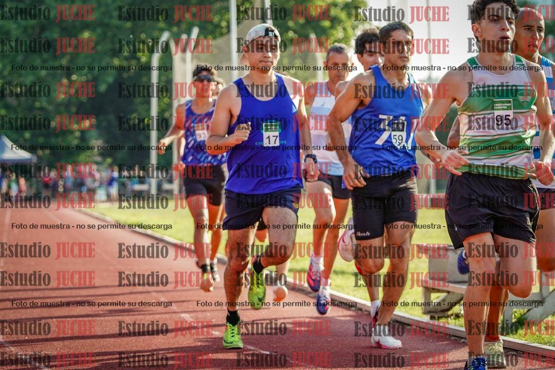 Fotos de los 1500 m llanos de varones