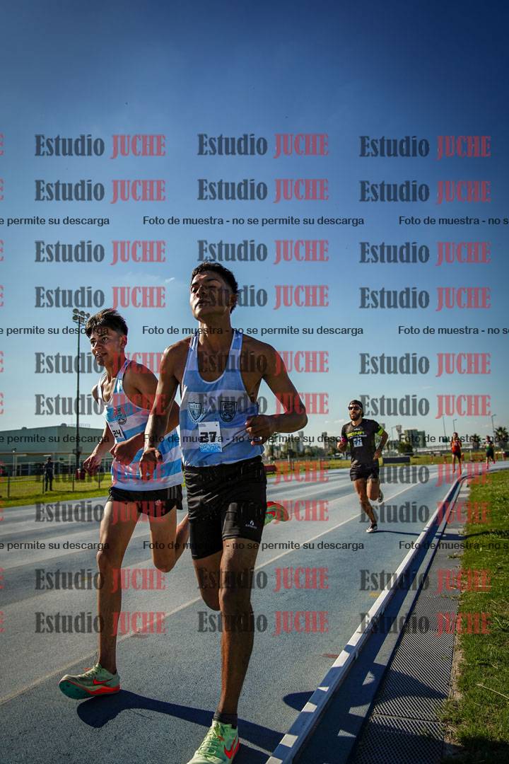 Fotos de los 1500 m llanos de varones