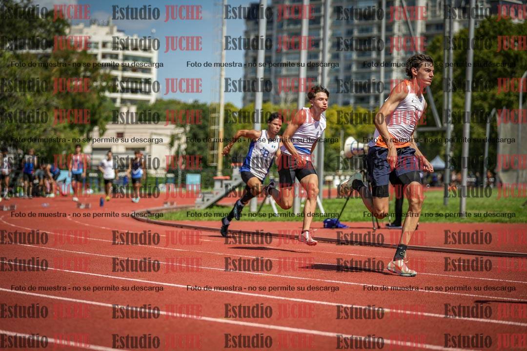 Fotos de los 200 m llanos de varones