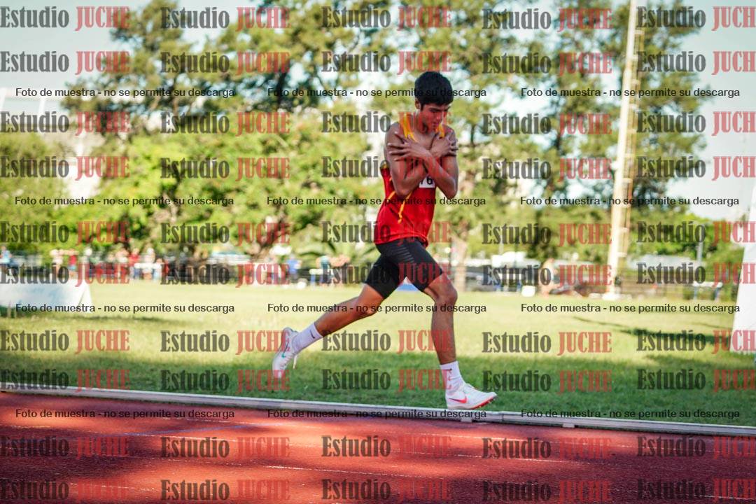 Fotos de los 3000 m llanos de varones