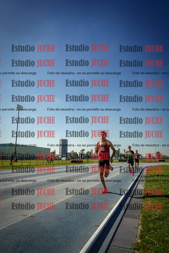 Fotos de los 1500 m llanos de varones