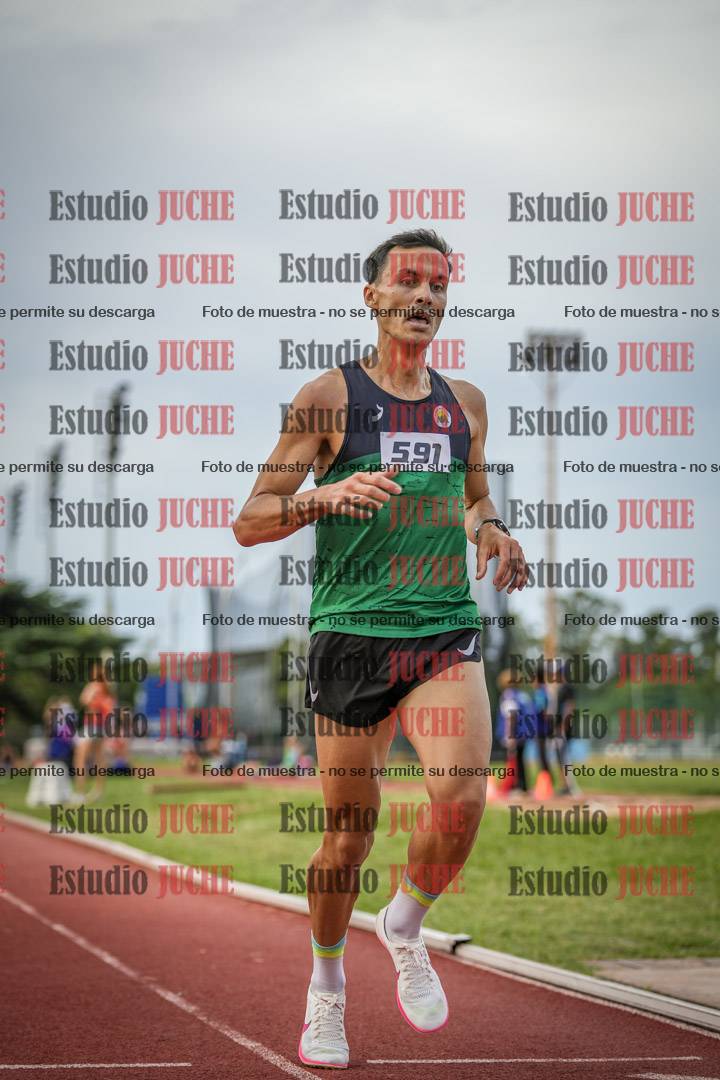 Fotos de los 3000 m llanos de varones