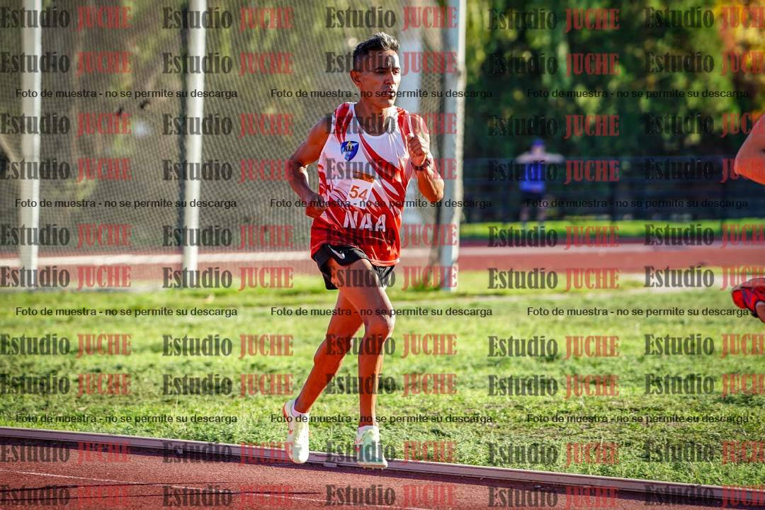 Fotos de los 3000 m llanos de varones