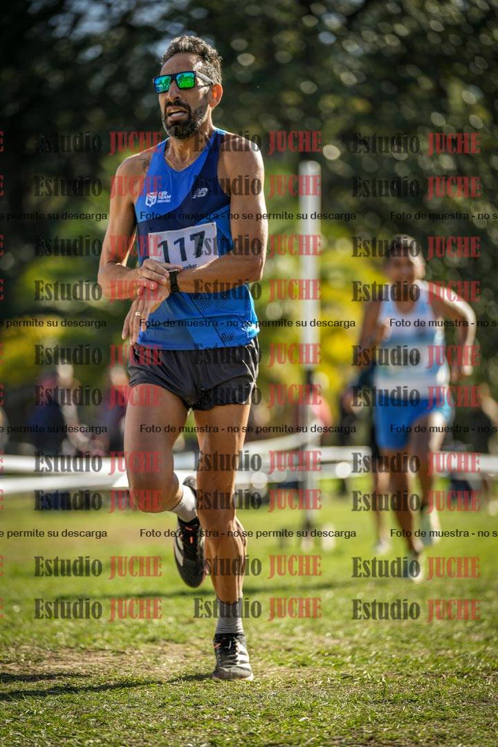 Fotos de la llegada del cross de 8000 m