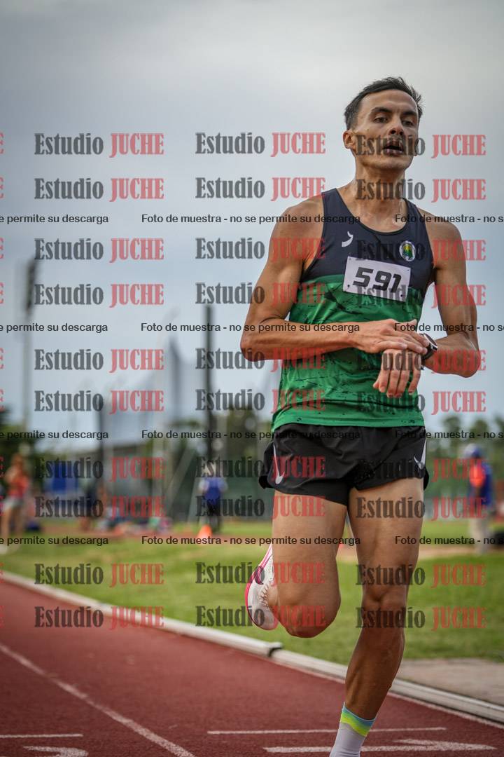 Fotos de los 3000 m llanos de varones
