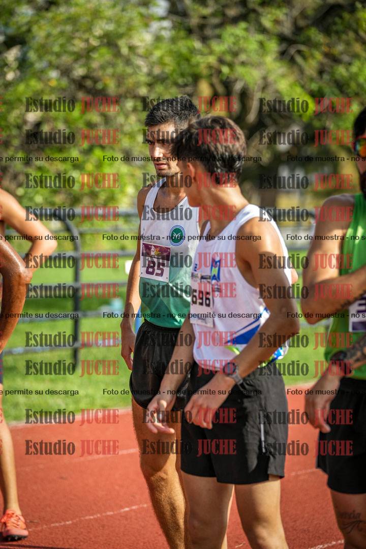 Fotos de los 3000 m llanos de varones