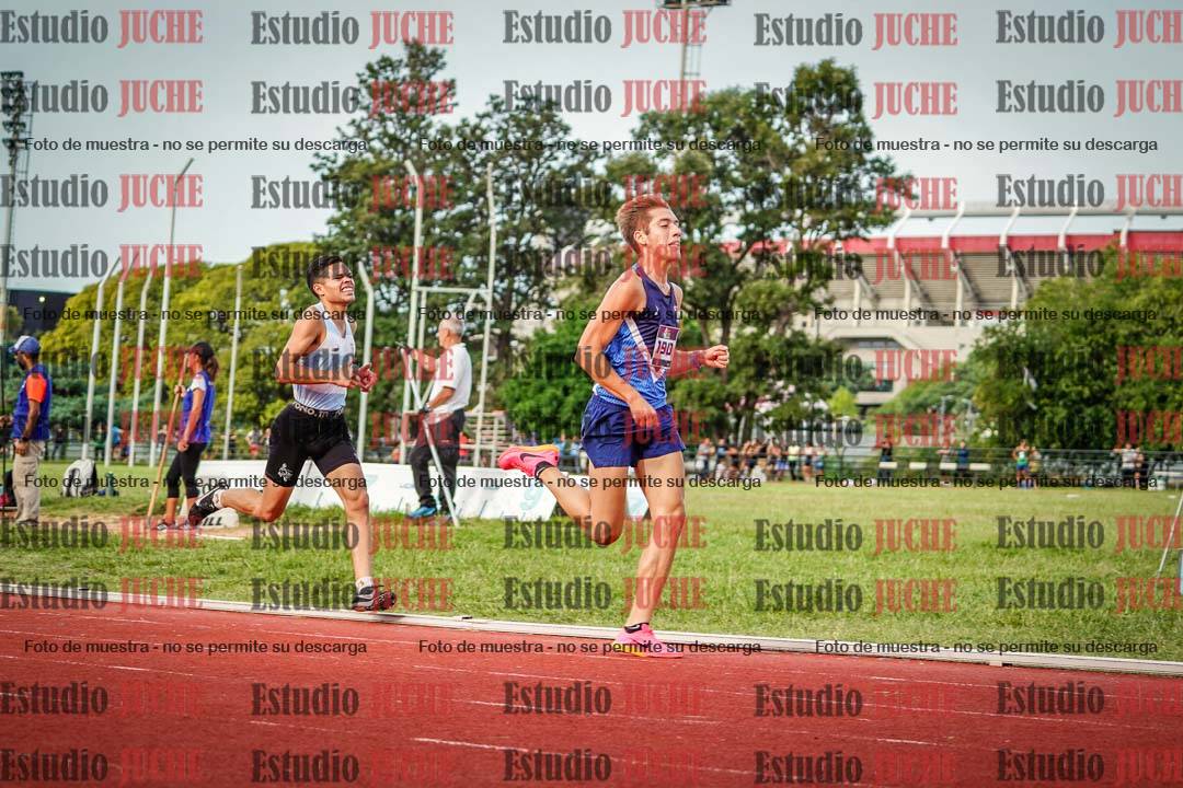Fotos de los 3000 m llanos de varones