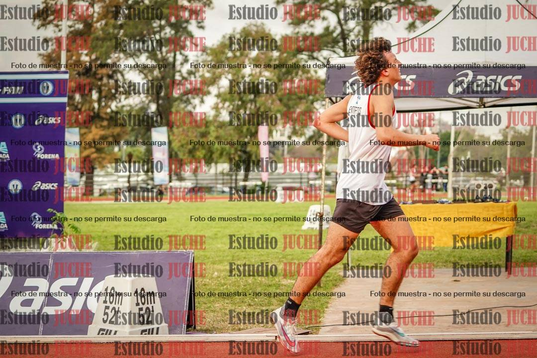 Fotos de los 1500 m llanos de varones - decatlón 10