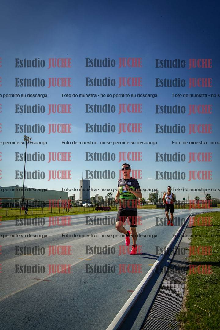 Fotos de los 1500 m llanos de varones