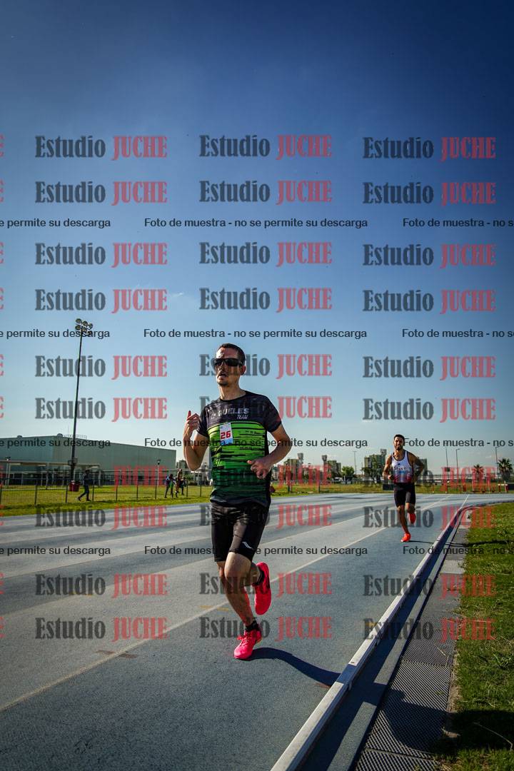 Fotos de los 1500 m llanos de varones