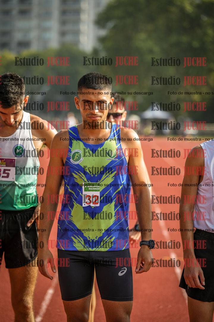Fotos de los 3000 m llanos de varones