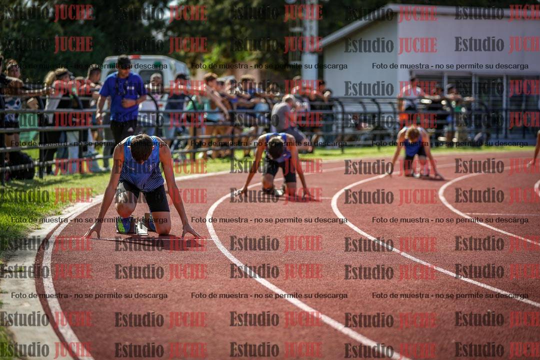 Fotos de los 400 m llanos de varones