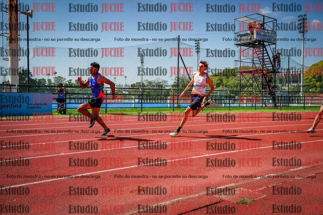 Fotos de los 200 m llanos de varones