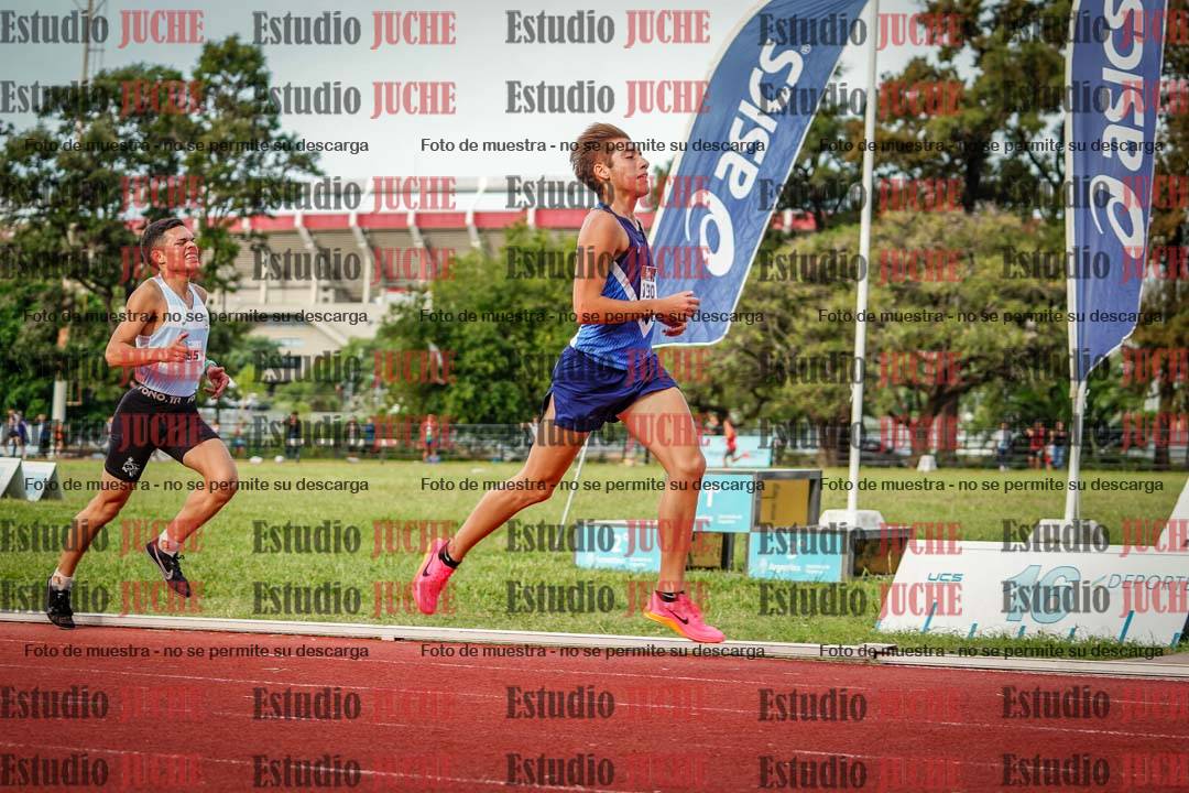 Fotos de los 3000 m llanos de varones