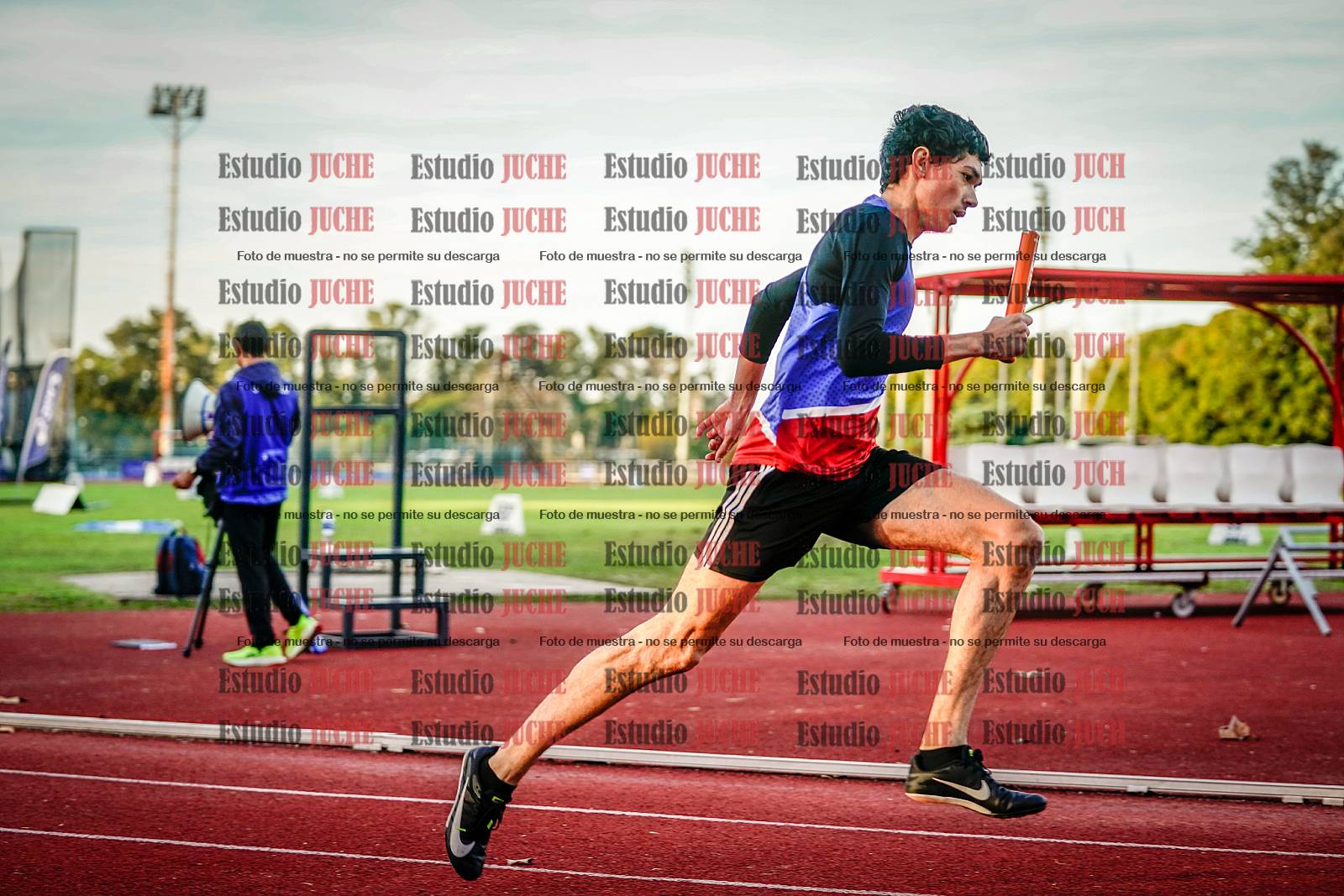 Fotos de las postas 4x400 m de varones
