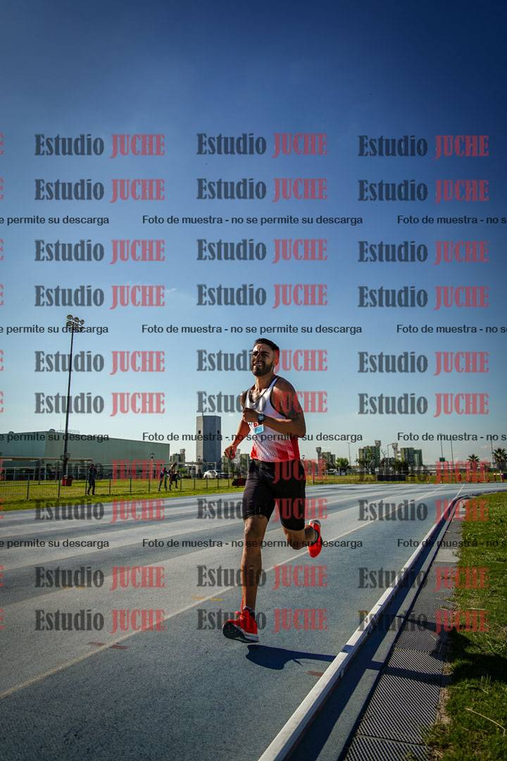 Fotos de los 1500 m llanos de varones