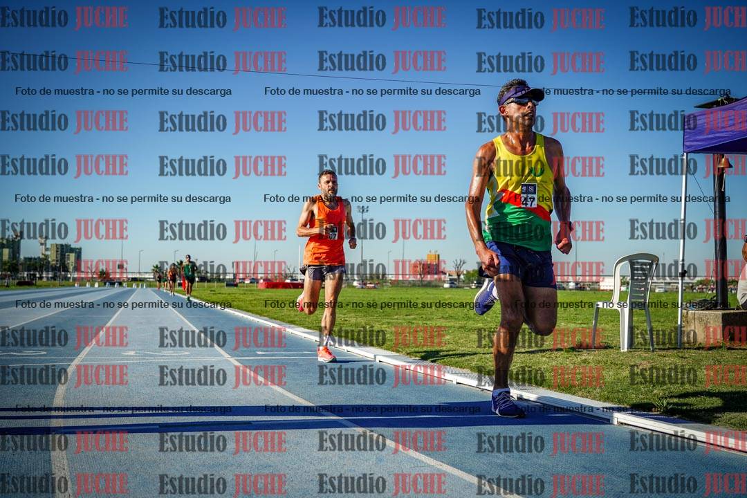 Fotos de los 3000 m llanos de varones