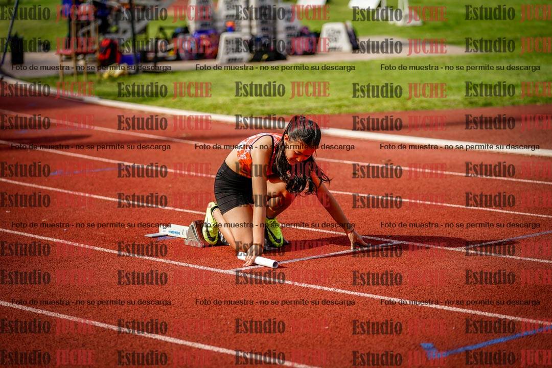 Fotos de las postas 5x80 m llanos de mujeres