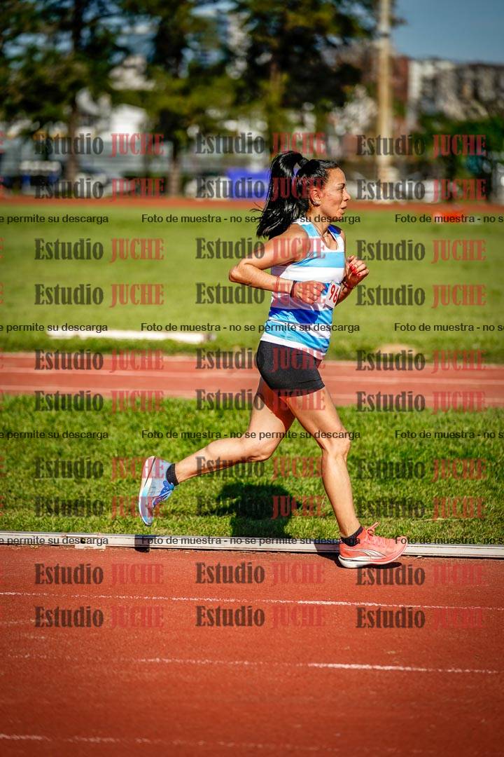 Fotos de los 5000 m llanos de mujeres y varones