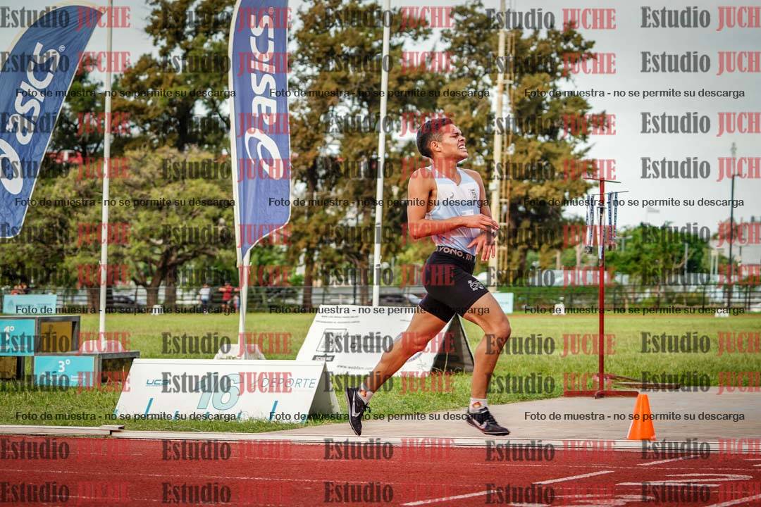 Fotos de los 3000 m llanos de varones