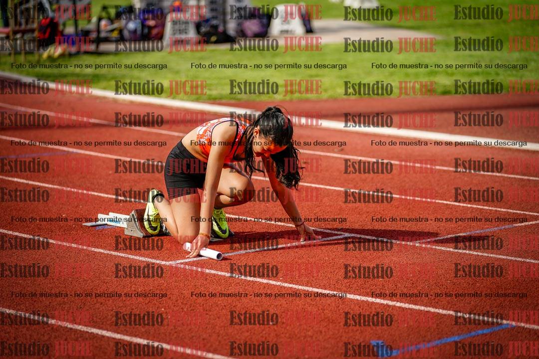 Fotos de las postas 5x80 m llanos de mujeres