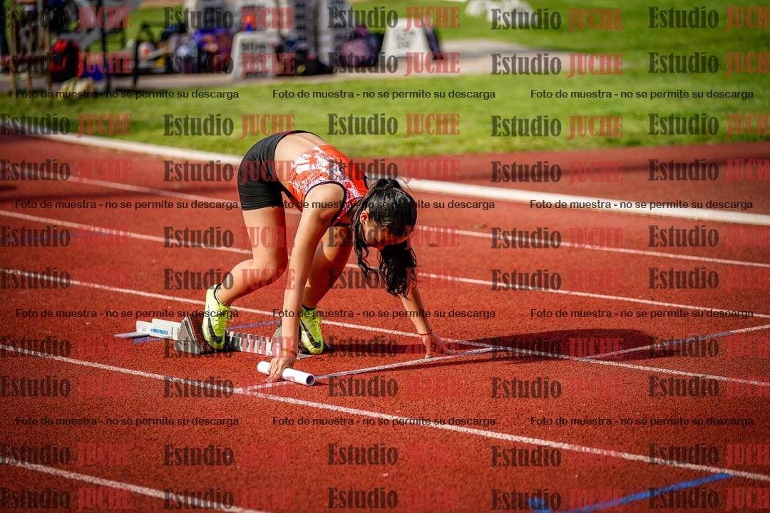 Fotos de las postas 5x80 m llanos de mujeres