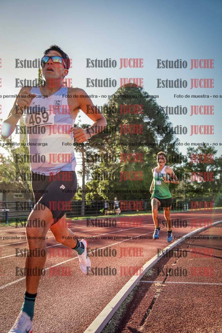 Fotos de los 3000 m llanos de varones