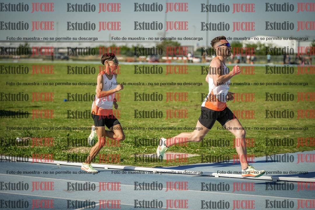 Fotos de los 1500 m llanos de varones