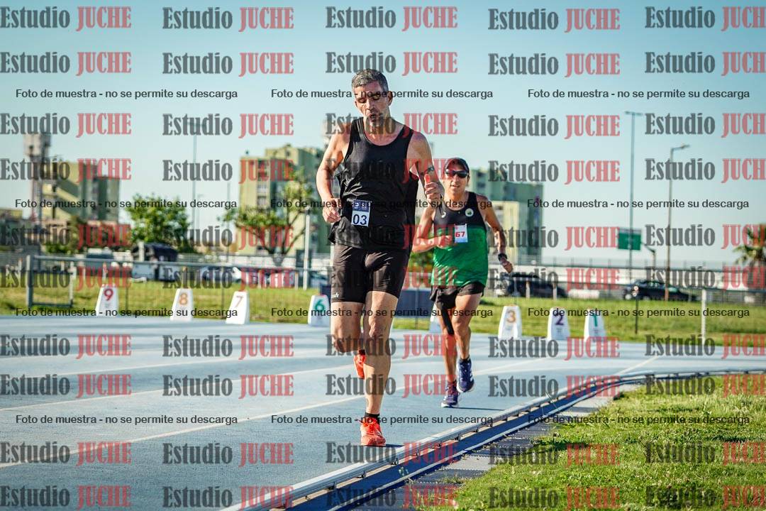 Fotos de los 3000 m llanos de varones