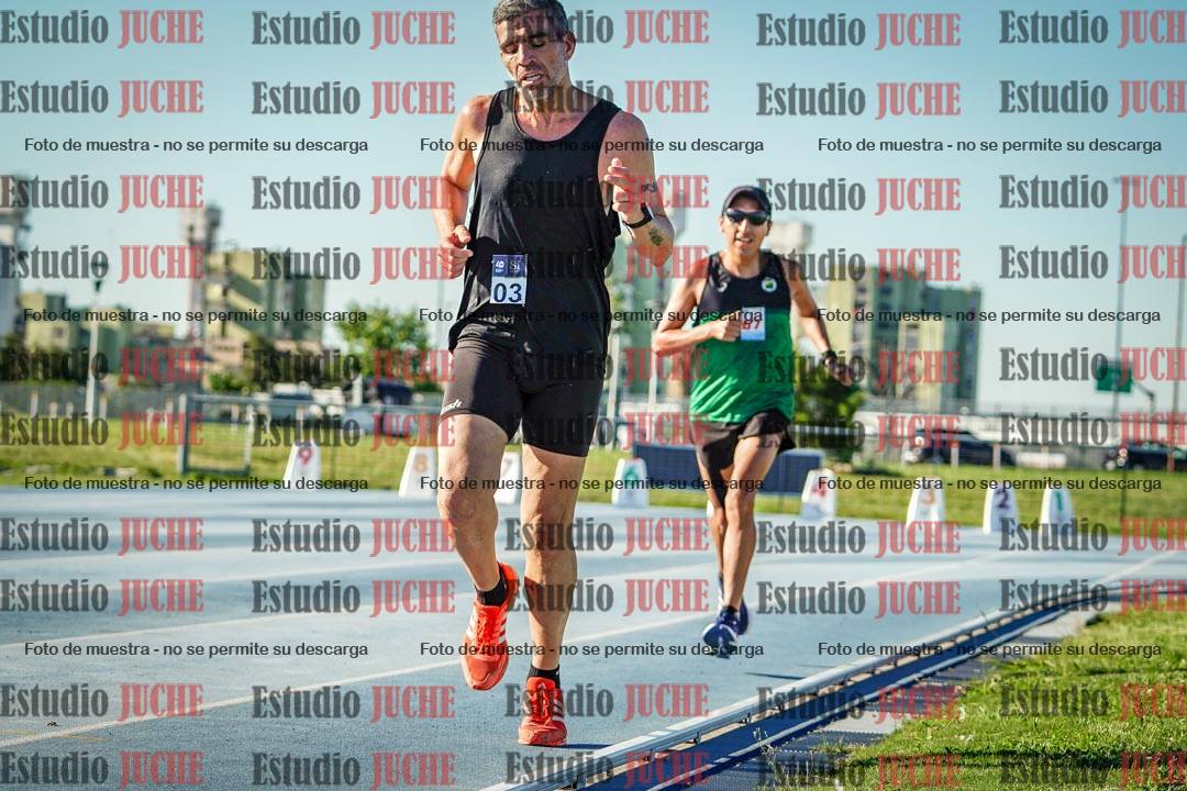 Fotos de los 3000 m llanos de varones
