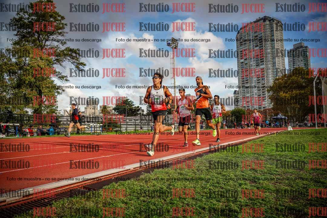 Fotos de los 3000 m llanos de varones