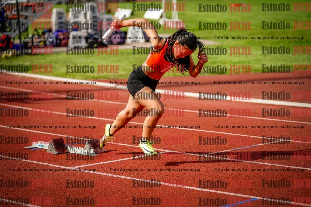 Fotos de las postas 5x80 m llanos de mujeres