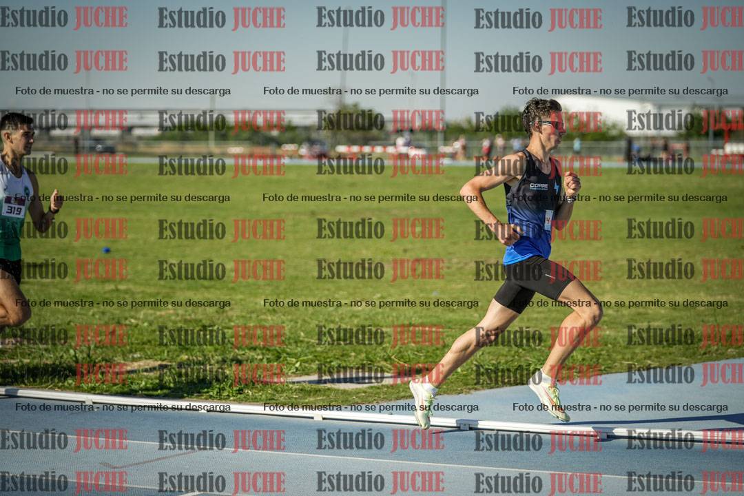 Fotos de los 1500 m llanos de varones