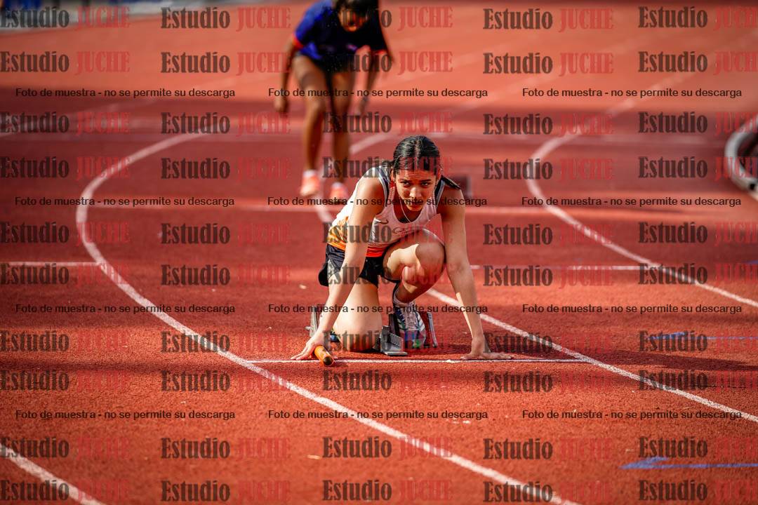 Fotos de las postas 5x80 m llanos de mujeres