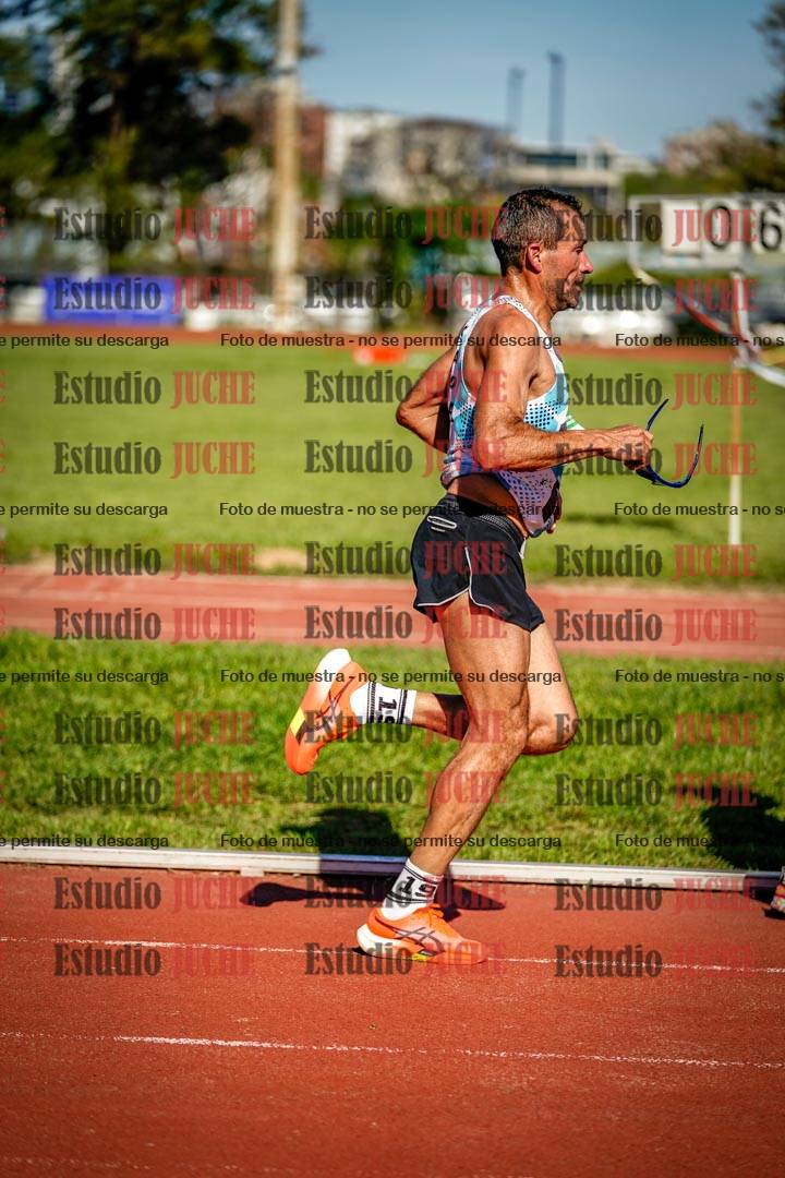 Fotos de los 5000 m llanos de mujeres y varones