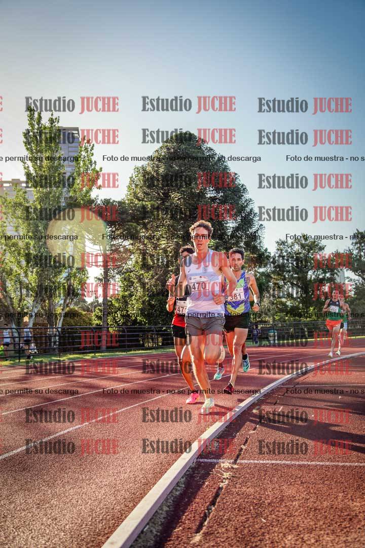 Fotos de los 3000 m llanos de varones