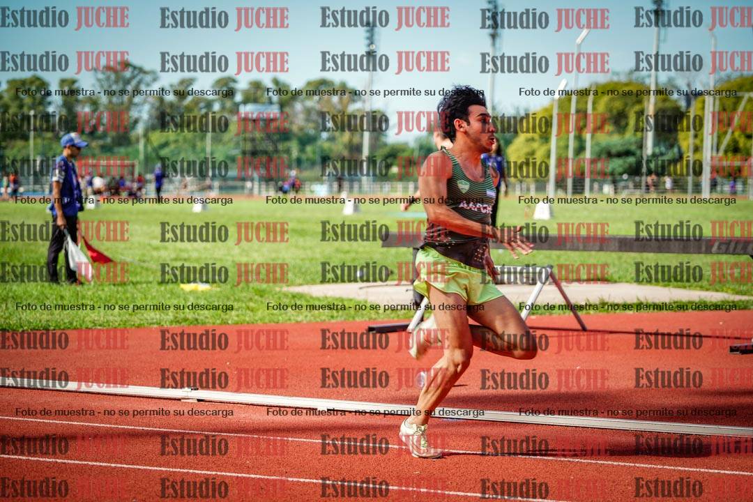 Fotos de los 400 m llanos de varones
