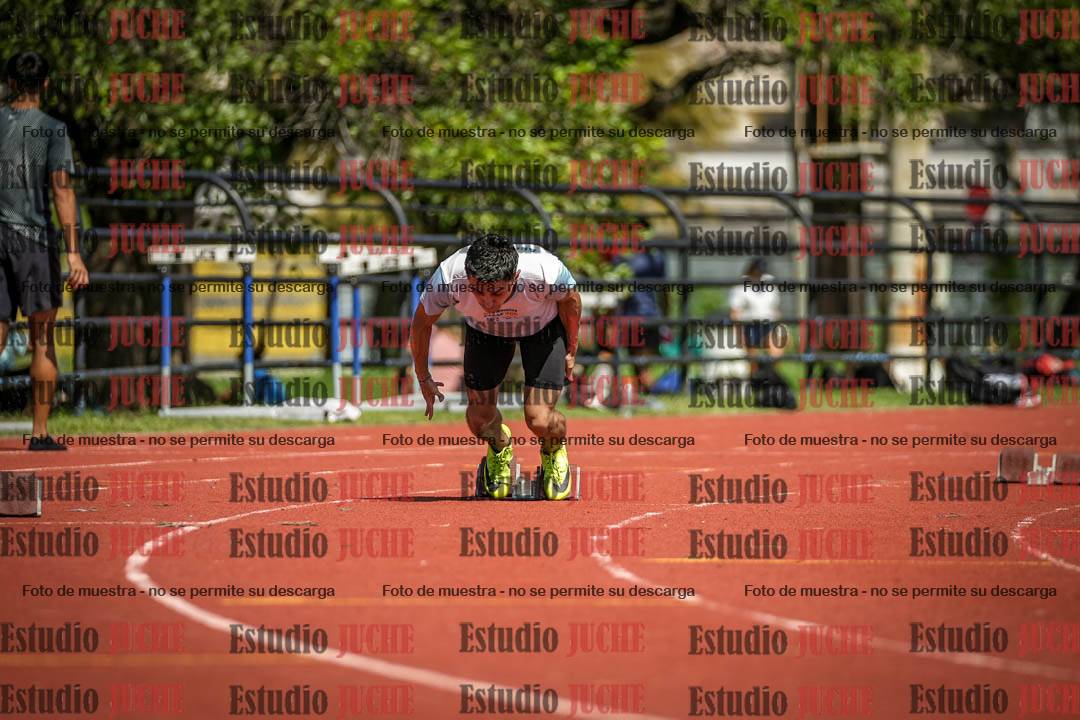 Fotos de los 200 m llanos de varones
