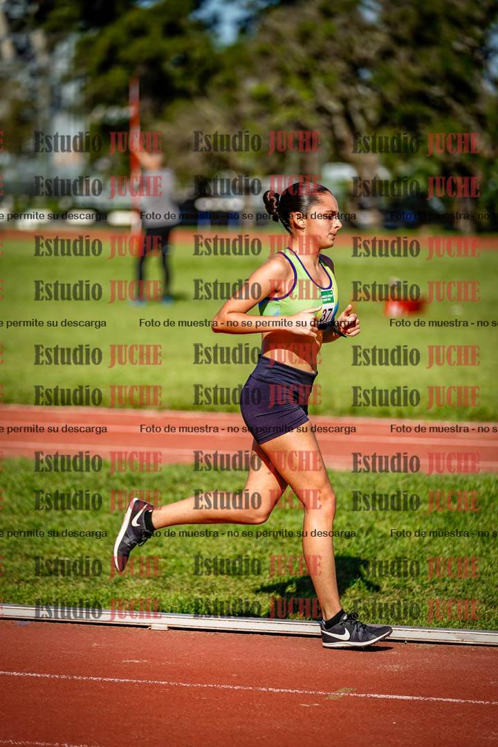 Fotos de los 5000 m llanos de mujeres y varones