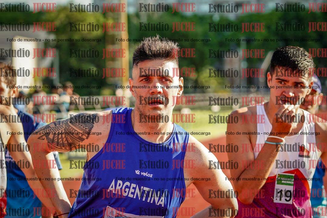 Fotos de los 3000 m llanos de varones