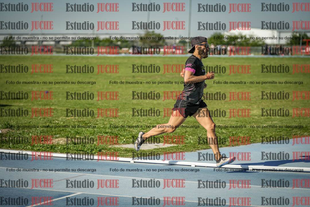 Fotos de los 1500 m llanos de varones