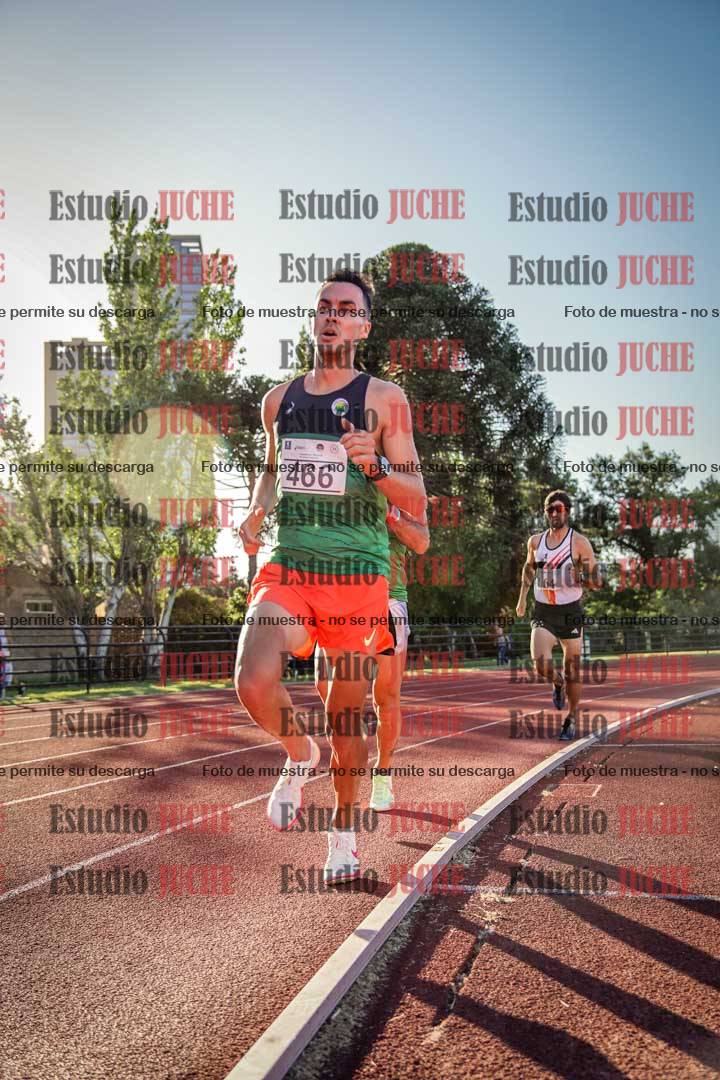 Fotos de los 3000 m llanos de varones