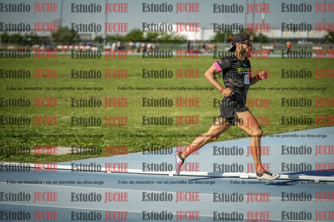 Fotos de los 1500 m llanos de varones