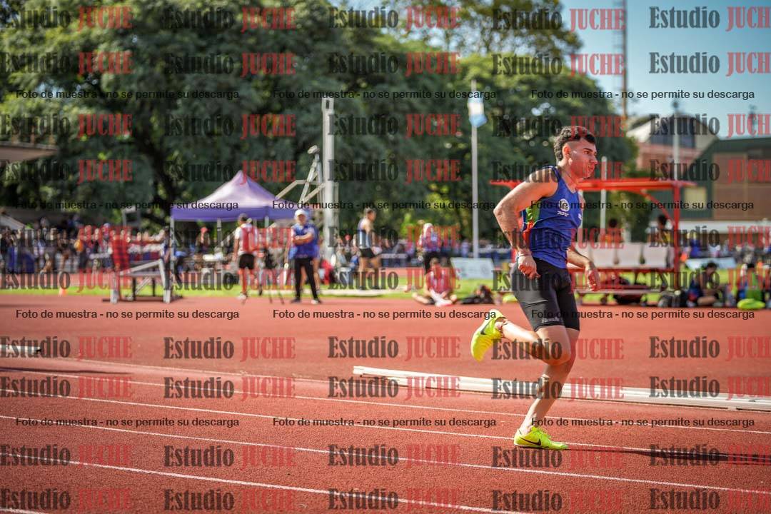 Fotos de los 400 m llanos de varones