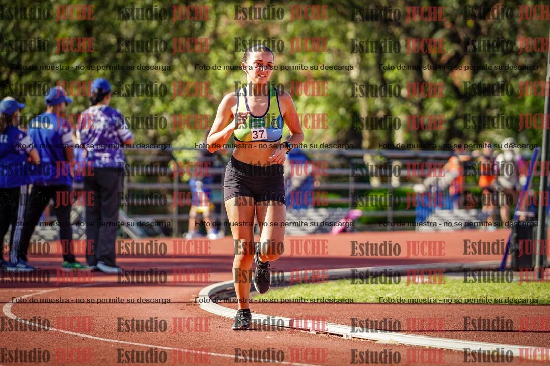 Fotos de los 5000 m llanos de mujeres y varones