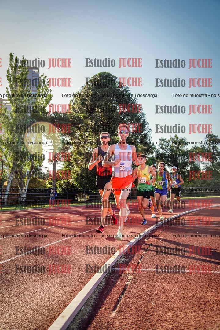 Fotos de los 3000 m llanos de varones