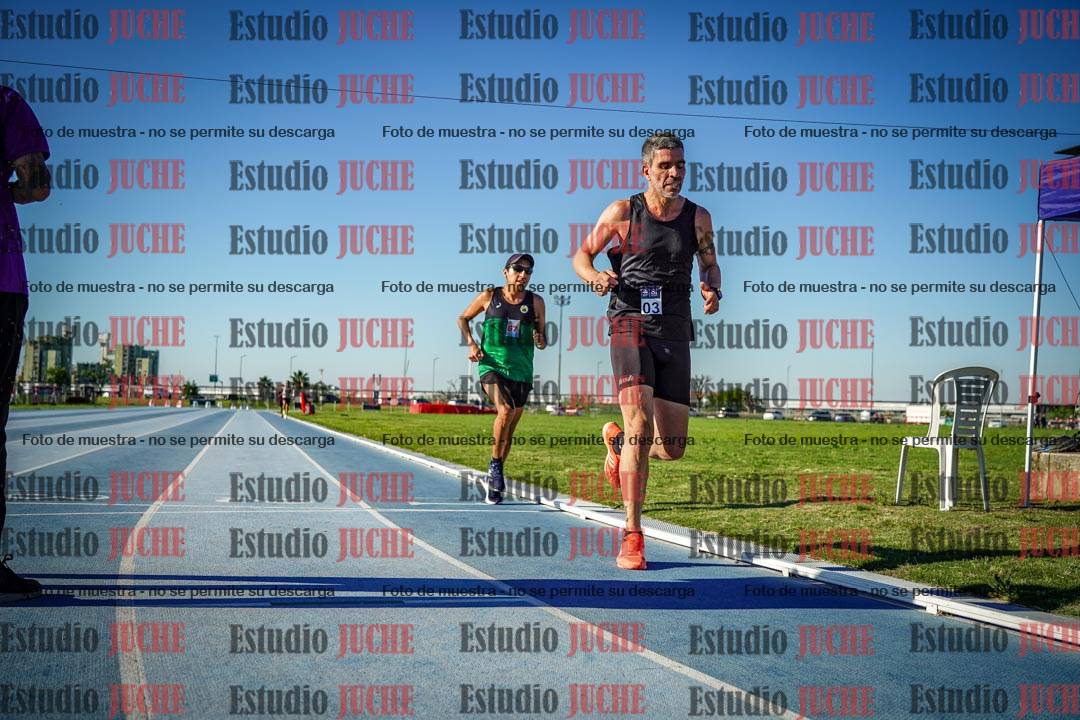 Fotos de los 3000 m llanos de varones